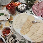 Osrodek Wypoczynkowy Zapalenica Щирк