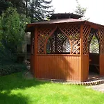 Osrodek Wypoczynkowy Zapalenica B&B 슈차이르크
