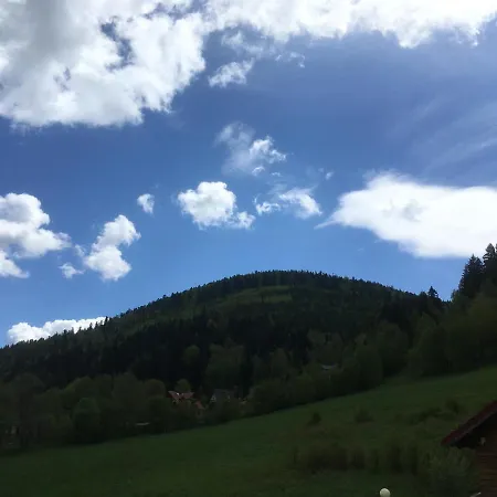 Osrodek Wypoczynkowy Zapalenica فندق مبيت وإفطار 3*