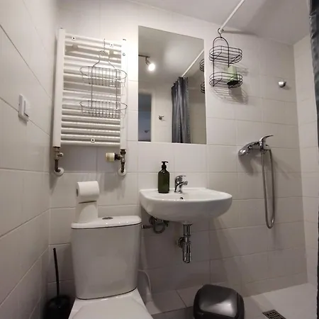 ベッド・アンド・ブレックファスト Osrodek Wypoczynkowy Zapalenica 3*