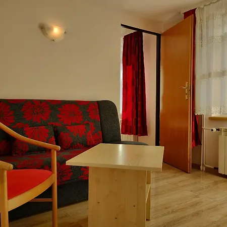 Osrodek Wypoczynkowy Zapalenica 3*