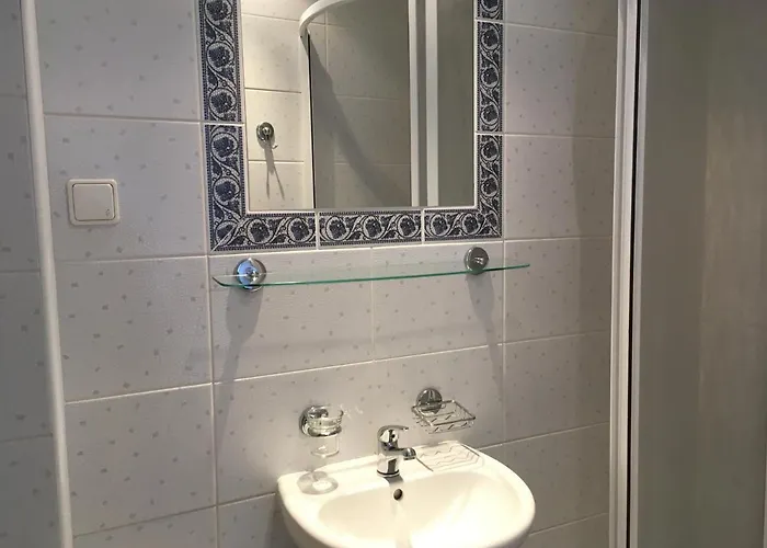 Osrodek Wypoczynkowy Zapalenica 3*