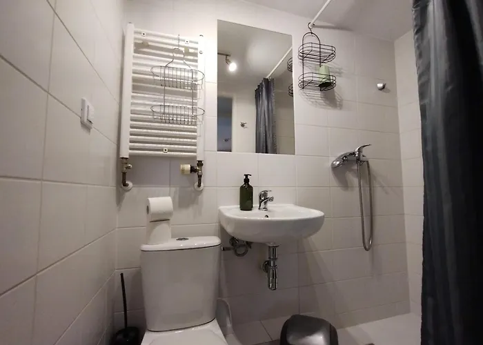 Bed & Breakfast Osrodek Wypoczynkowy Zapalenica 3*