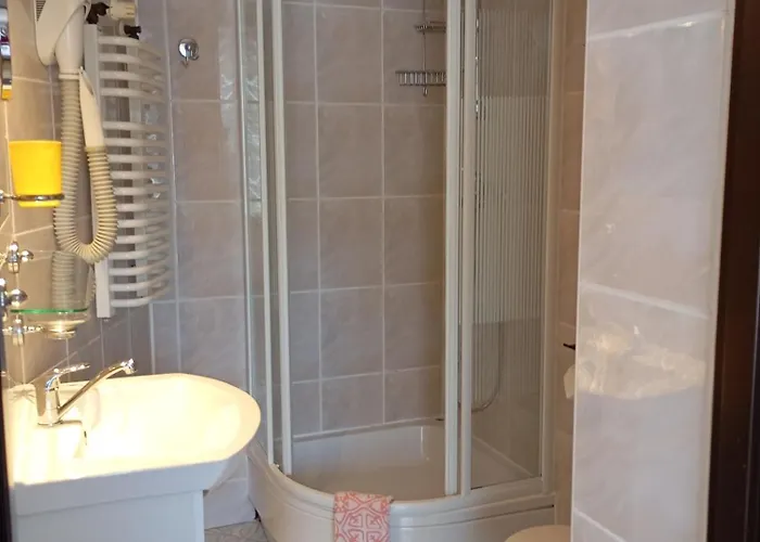 Osrodek Wypoczynkowy Zapalenica Bed & Breakfast 3*