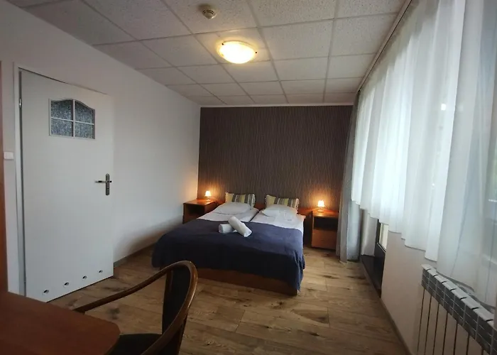 Bed & Breakfast Osrodek Wypoczynkowy Zapalenica 3*