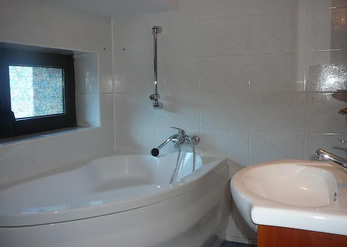 Osrodek Wypoczynkowy Zapalenica Bed & Breakfast